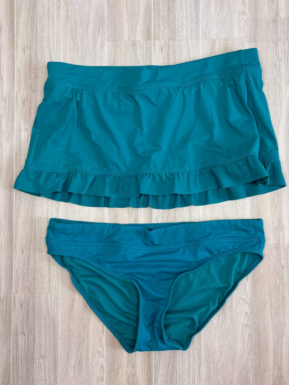 Title Nine Teal Bikini Bottoms Lot of 2 Skort-Style & Traditional Size Large EUC